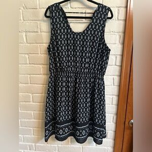 DR2 Black and White Geometric Mini Dress